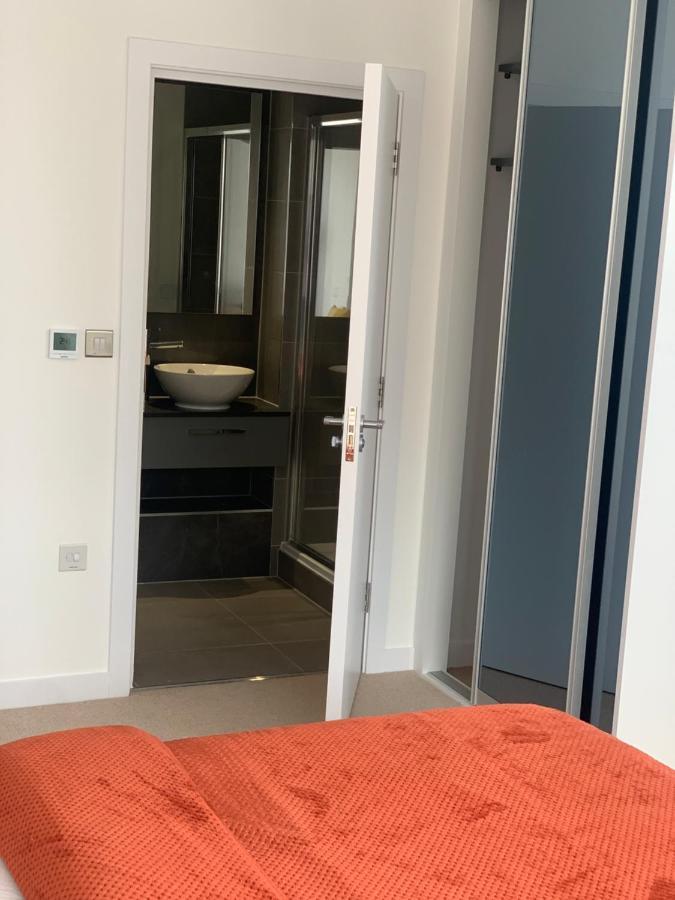 Riverside Rooms And Apartments Λονδίνο Εξωτερικό φωτογραφία